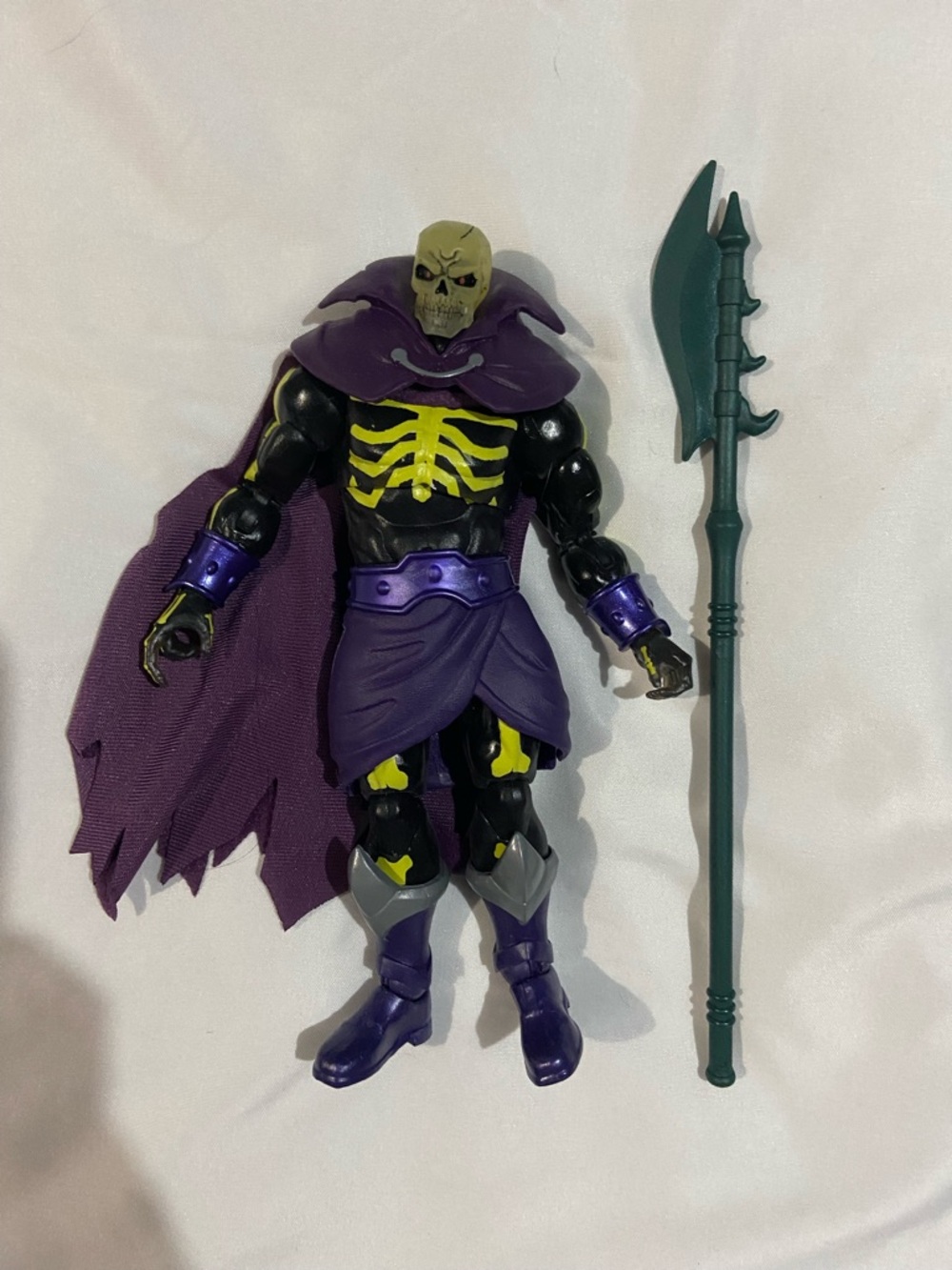 Mattel Masters of the Universe Masterverse Revelations Scare Glow Action Figure
